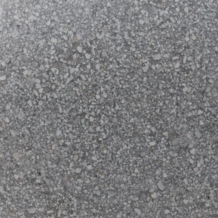 Črn brušen