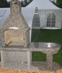 SAVA; (pran z dodanim zelenim peskom) / inox korito / v/š/g 215x200x71 cm / kurišče; š/g 55x43 cm / Plošča je lahko po želji tudi daljša