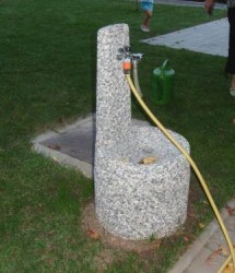 BRŠLJAN s podstavkom (soški)