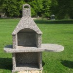 ARBORETUM; v/š/g 238x129x70 cm / kurišče; š/g 63x40 cm